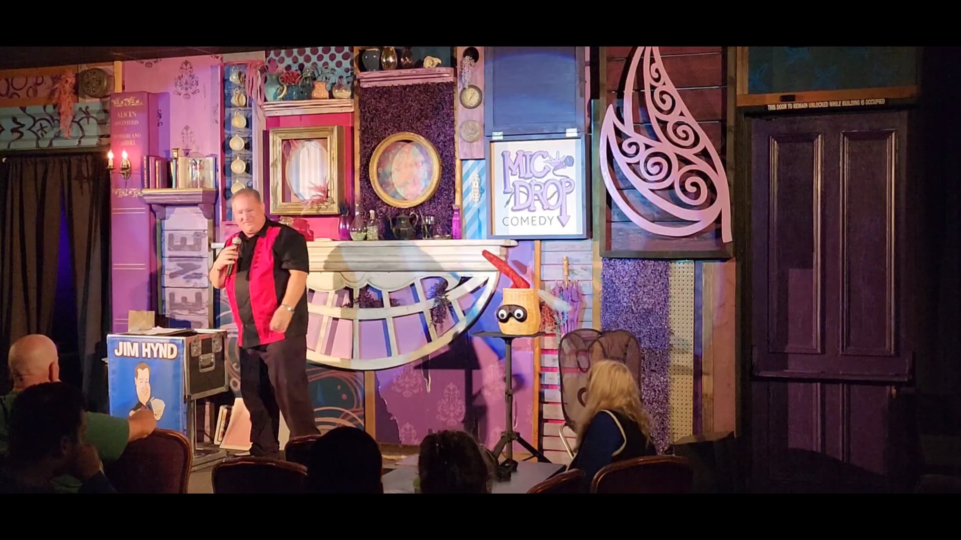 Promotional video thumbnail 4 for Jim Hynd - Comedy Magic