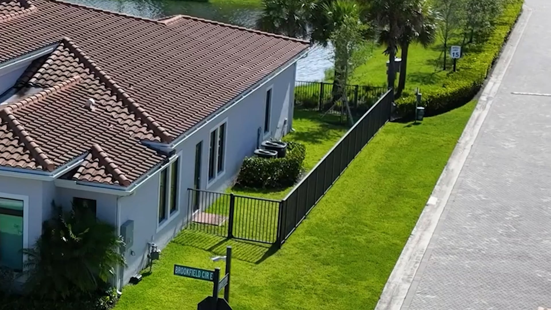 LEVEL 3 - 5605 Brookfield Cir. Hollywood, FL - Agent Reel