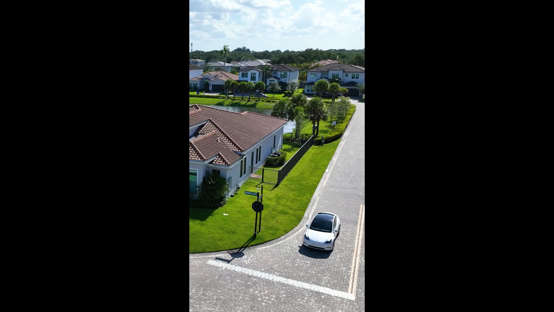 LEVEL 3 - 5605 Brookfield Cir. Hollywood, FL - Agent Reel