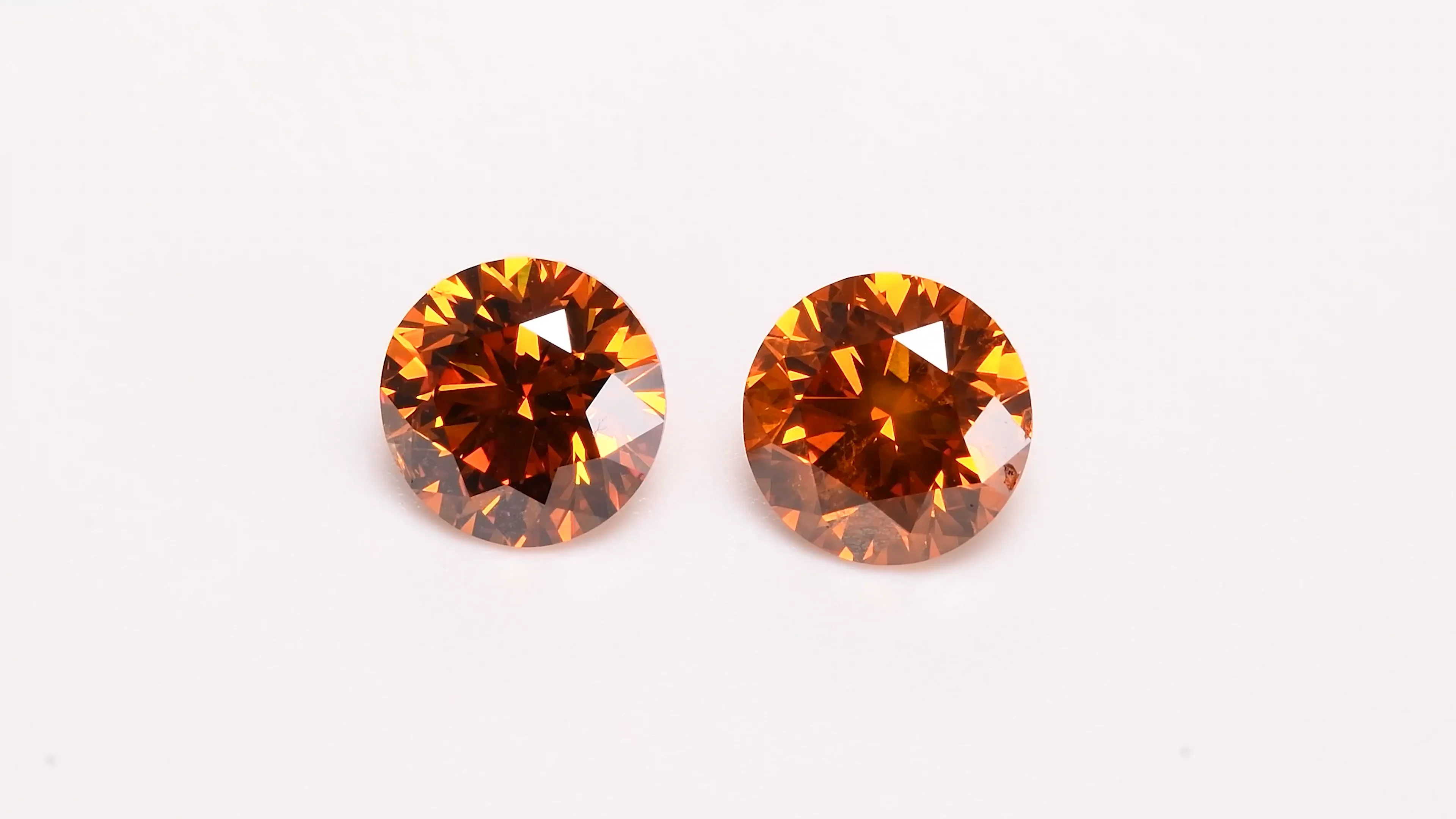 2.01 carat, Fancy Deep Yellowish Orange Diamonds, Round Shape, (I1)  Clarity, SKU 584048