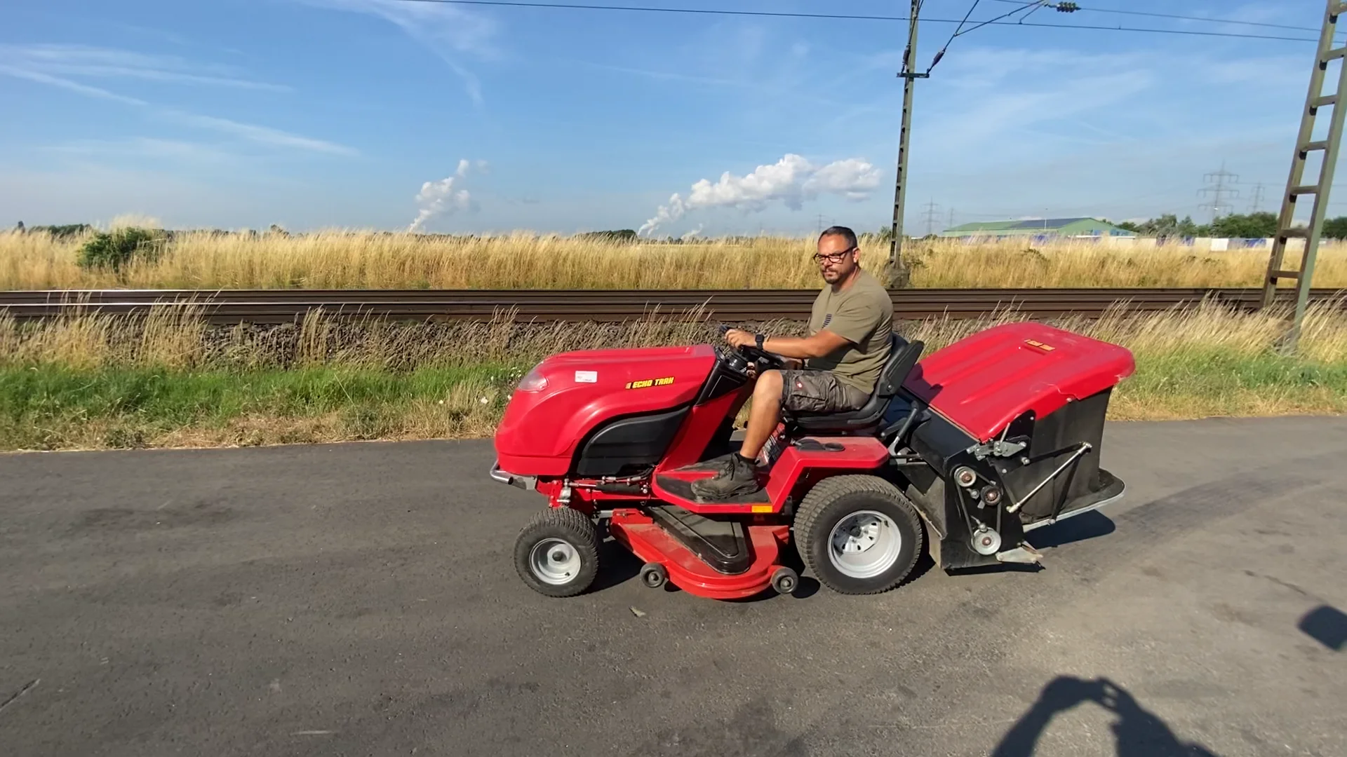 Echo riding lawn online mower