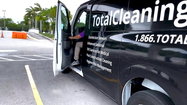 TotalCleaning-NowHiring-A-1080p