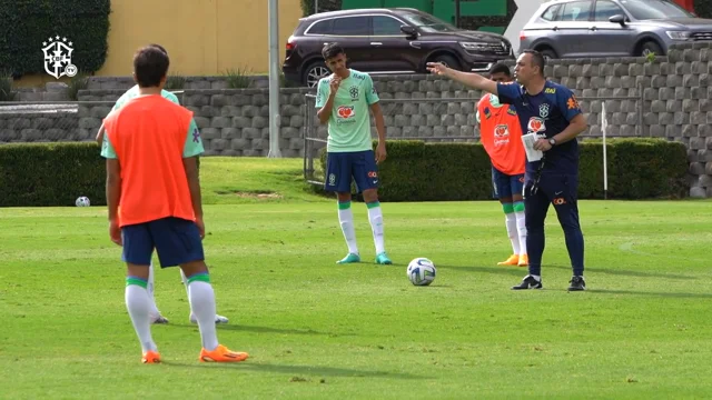 De olho no Mundial, seleção brasileira sub-17 é convocada para amistosos  contra o México, seleção brasileira