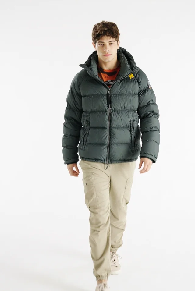 NORTON Short Puffers in GREEN GABLES | Parajumpers®