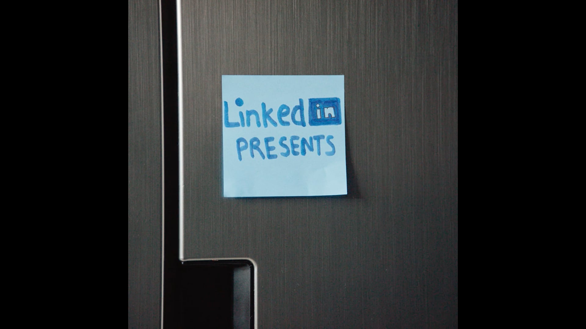 Linkedin - Avoid the Awkward