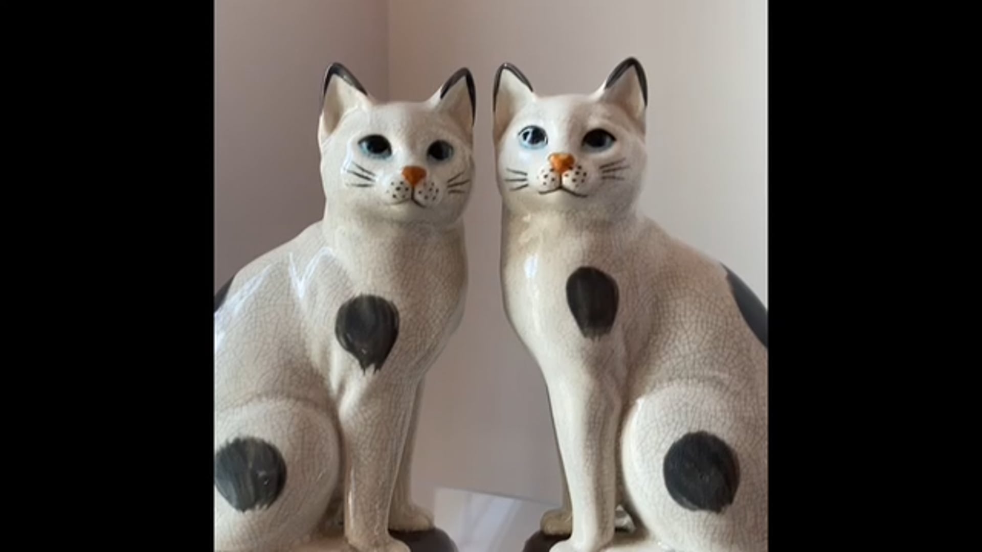 Japanese Takahashi Porcelain Cat Figures Bookends at 1stDibs