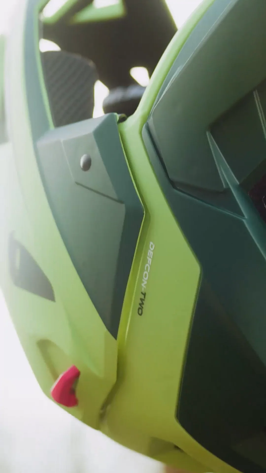 Mtb Defcon two helmet green - Ufo Plast