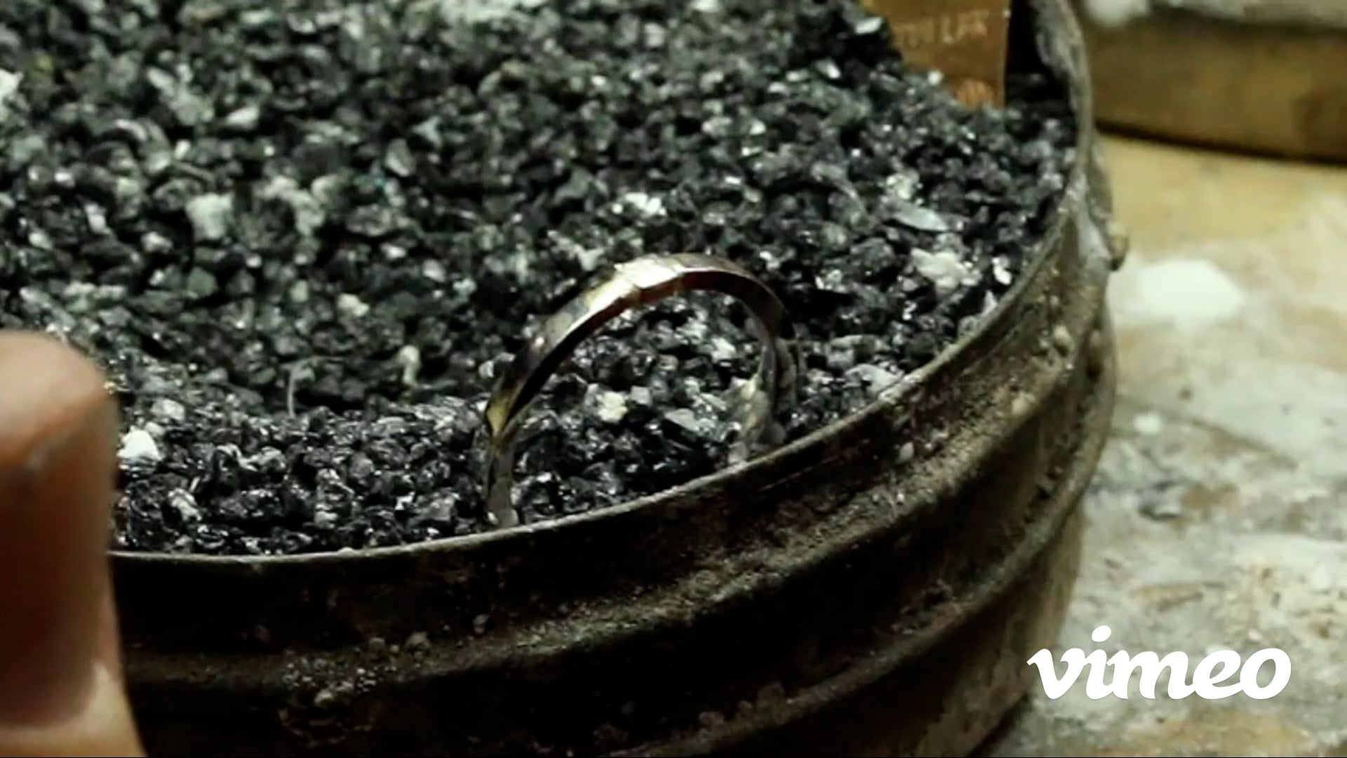 Andrews Jewelers Ring Sizing on Vimeo