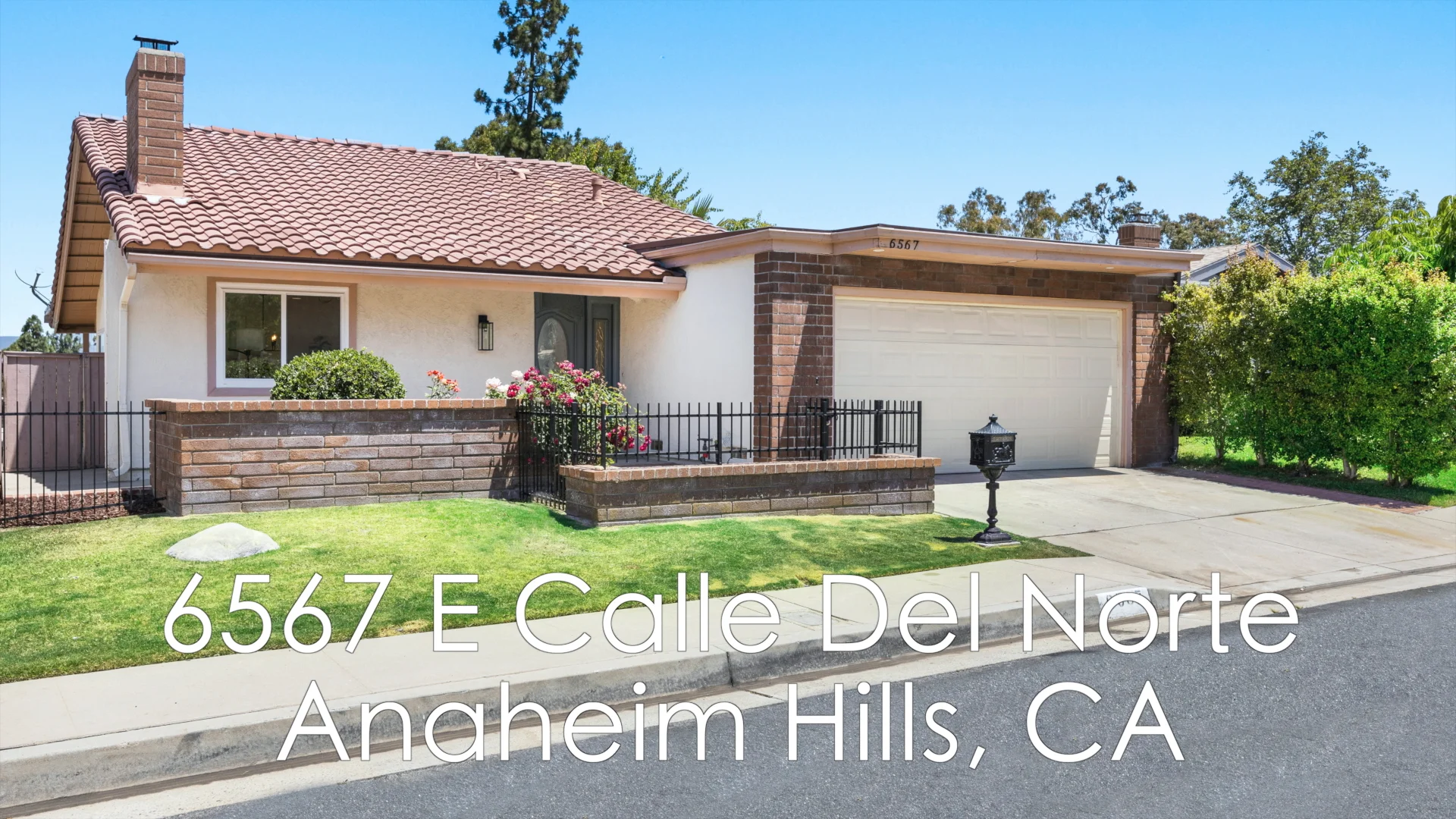 6567 E Calle Del Norte