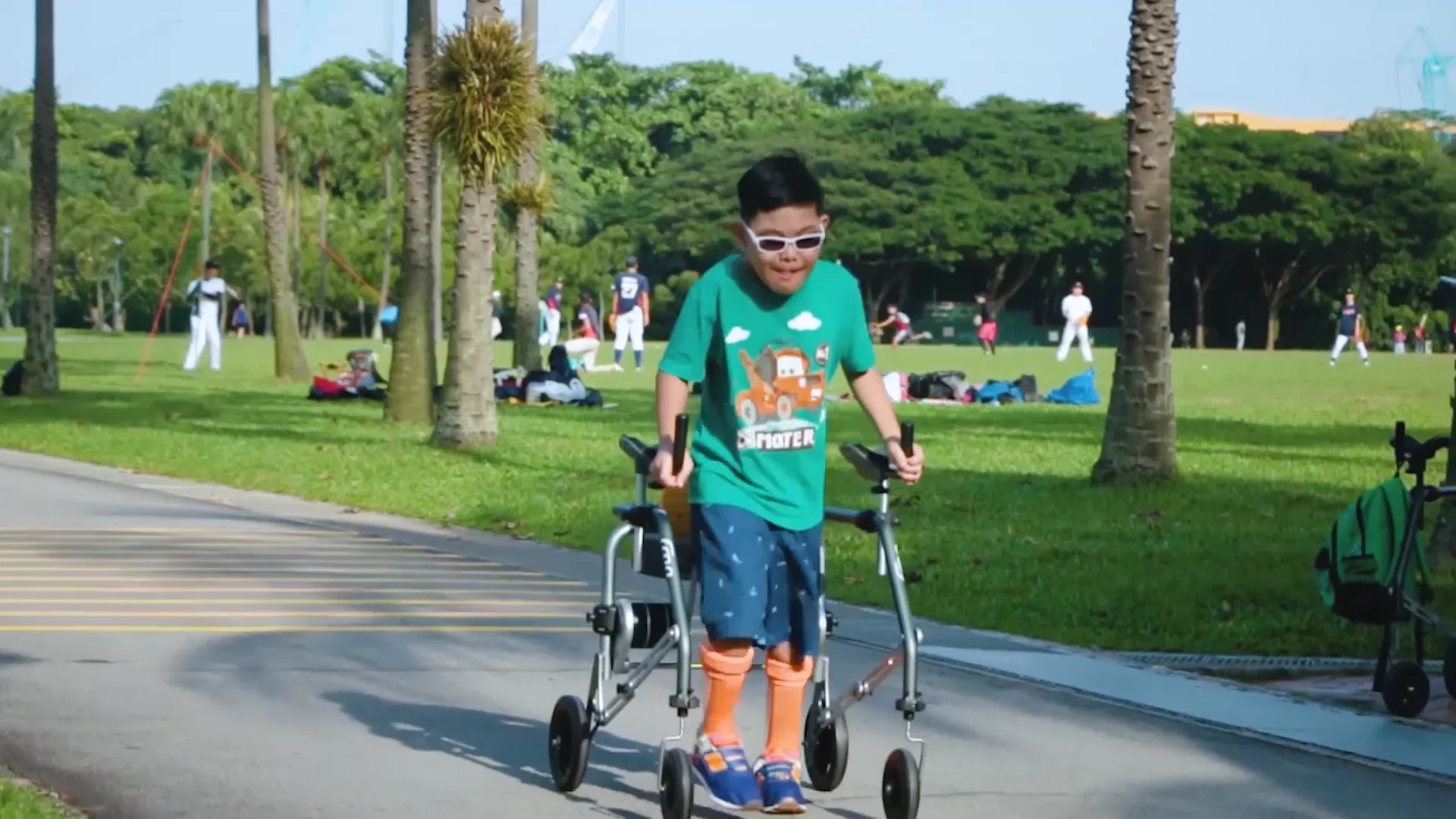 Voyar FROG Paediatric walker