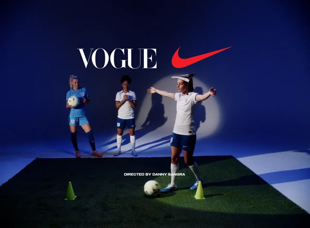 Nike sales vogue collab