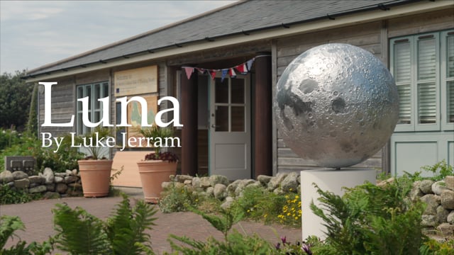 Luna
