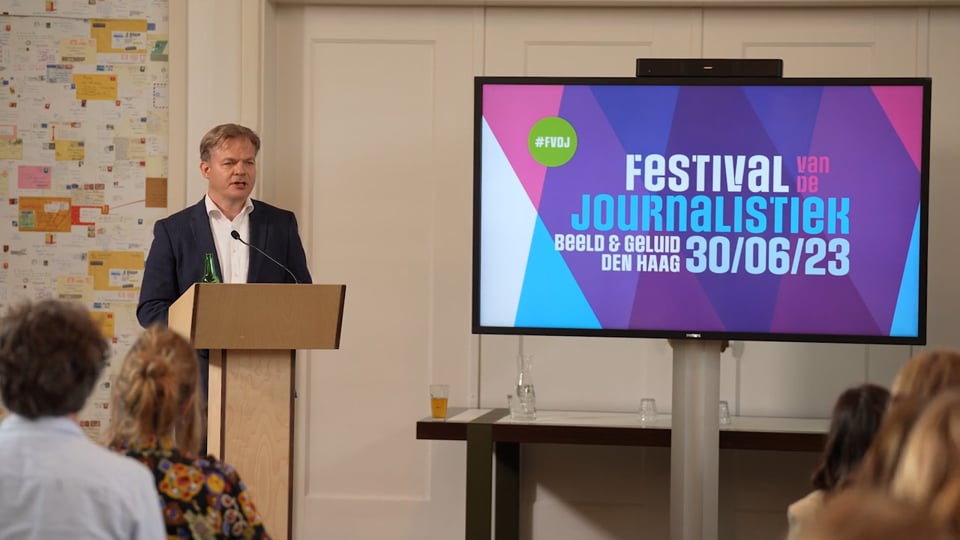 Video afspelen "Livestream | Festival van de Journalistiek - Roast: Pieter Omtzigt (2023)"