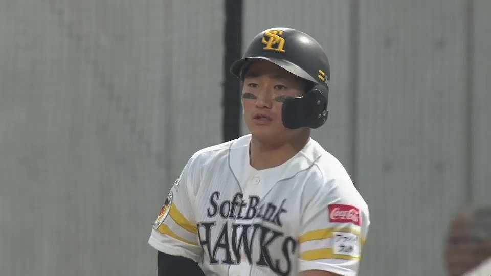 【ファーム】ホークス・野村大樹 鋭い打球はライト前へ!! タイムリーヒットを放つ!!  2023年7月5日 福岡ソフトバンクホークス 対 阪神タイガース