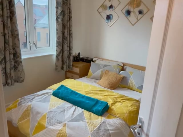 NEW double room + parking for single Main Photo
