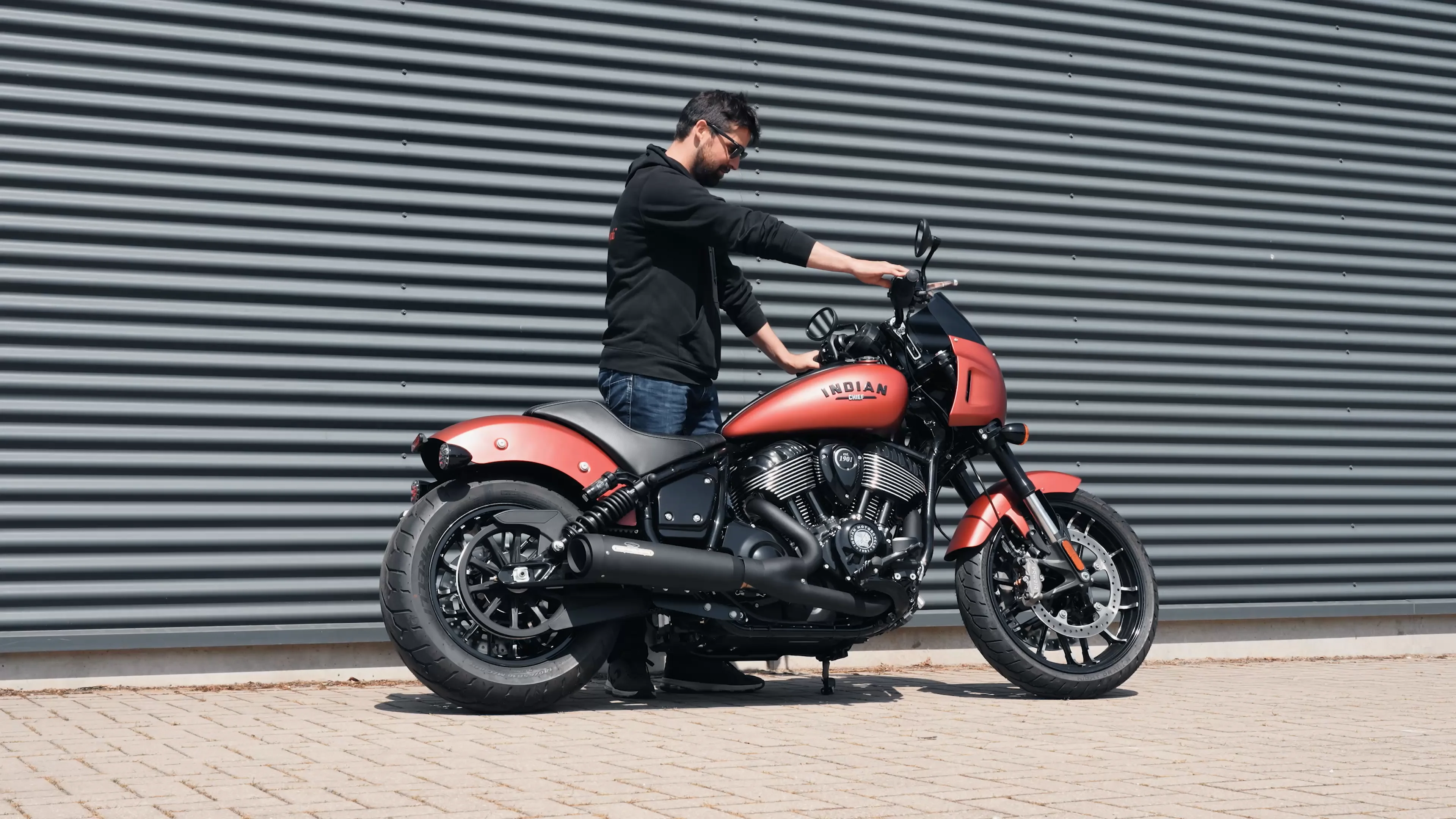 Order now! 2 into 1 Exhaust for Indian Chief