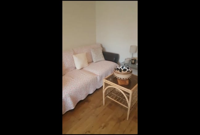 1 single bedroom 2 bed flat btw Uni and City. Main Photo