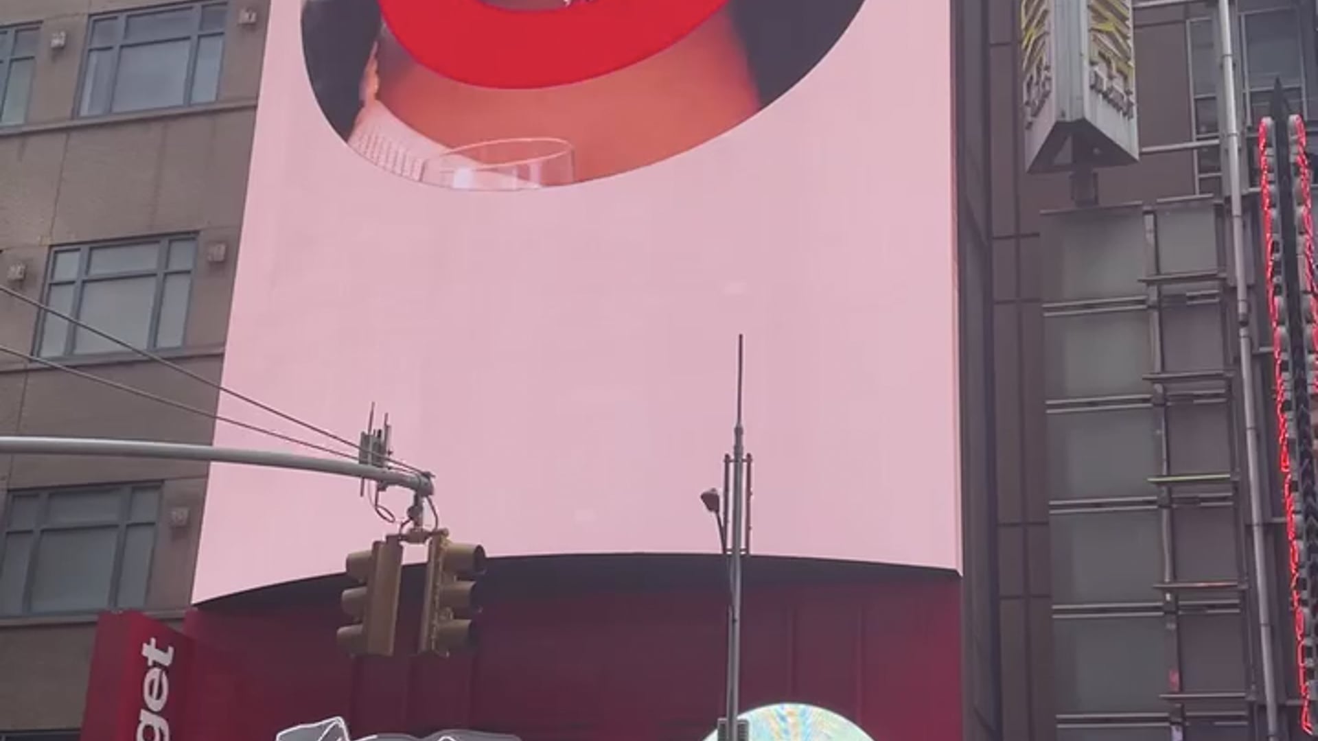 A R