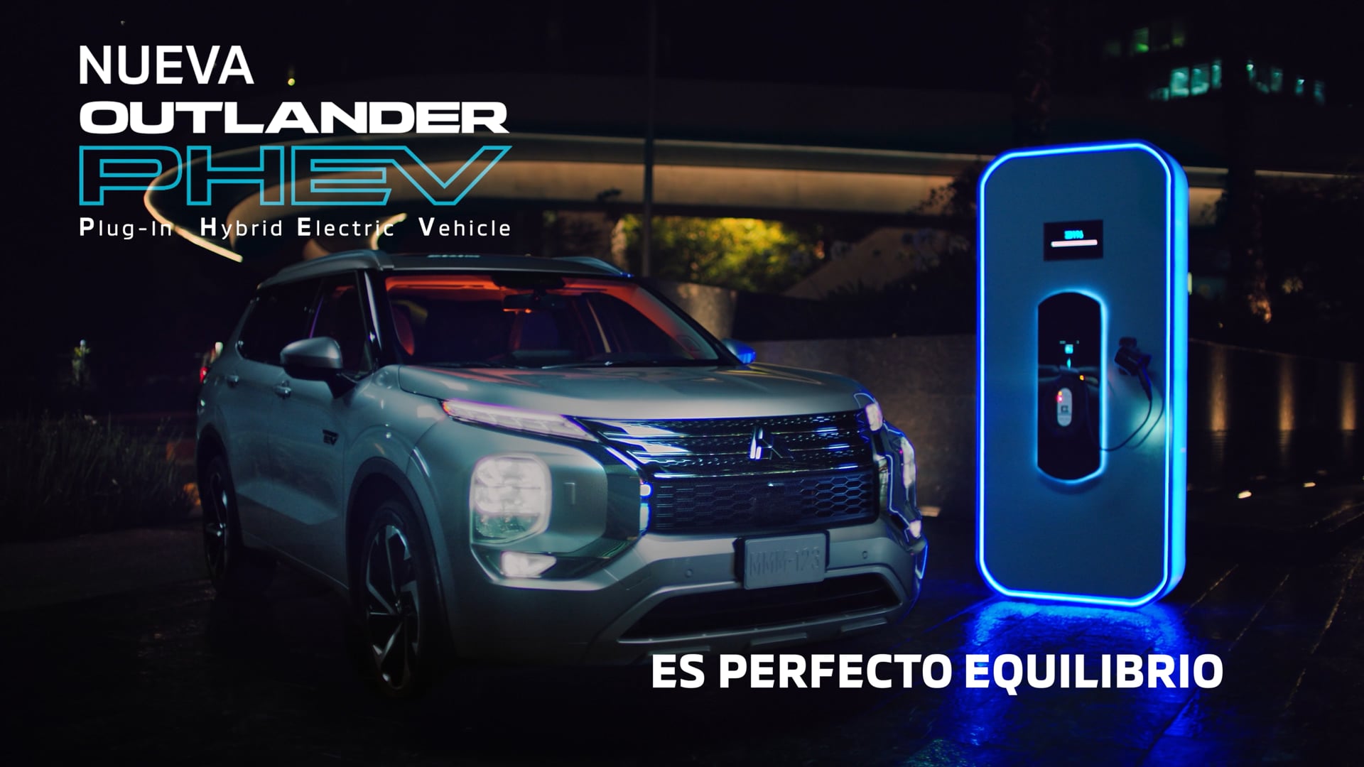 Mitsubishi - Outlander (1)