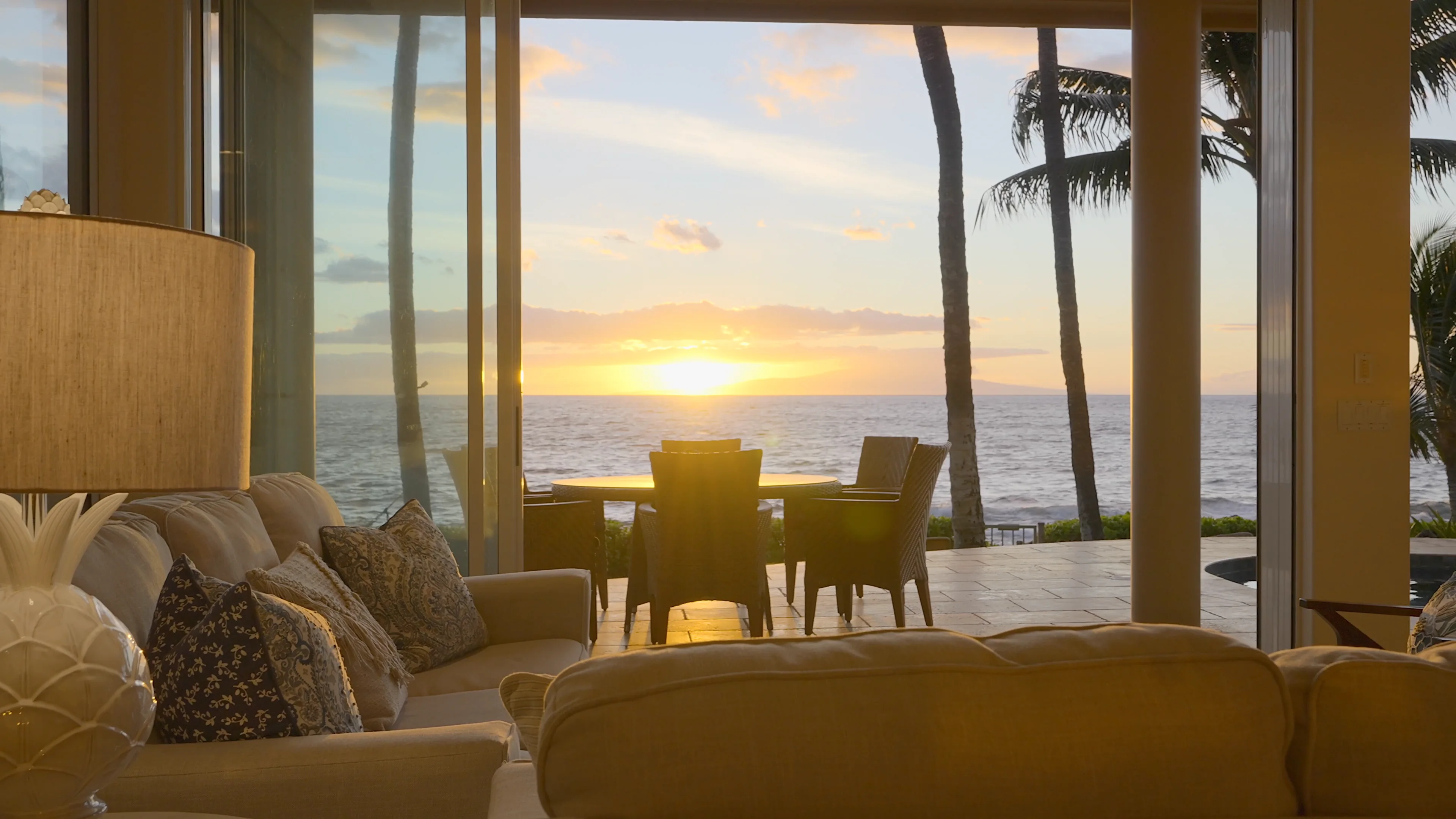 Oceanfront Maui Bliss on Vimeo
