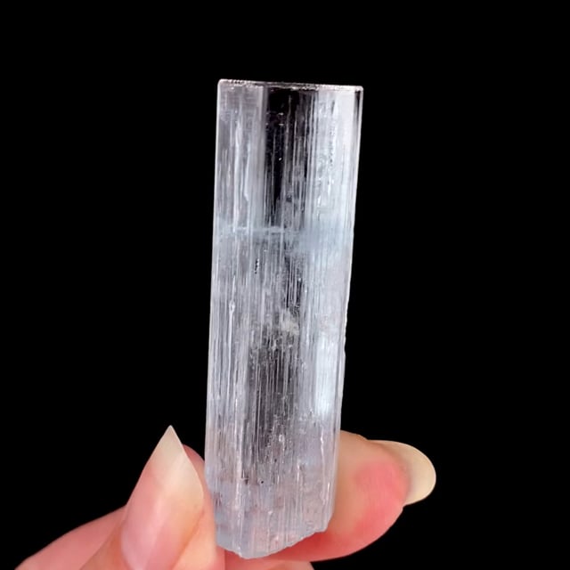 Beryl var: Aquamarine (doubly-terminated GEM QUALITY crystal)