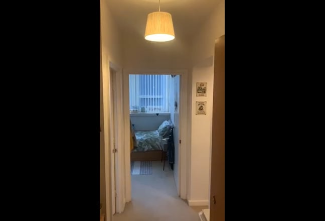 Two bed AprtGreat location by DLR Arsenal Woolwish Main Photo