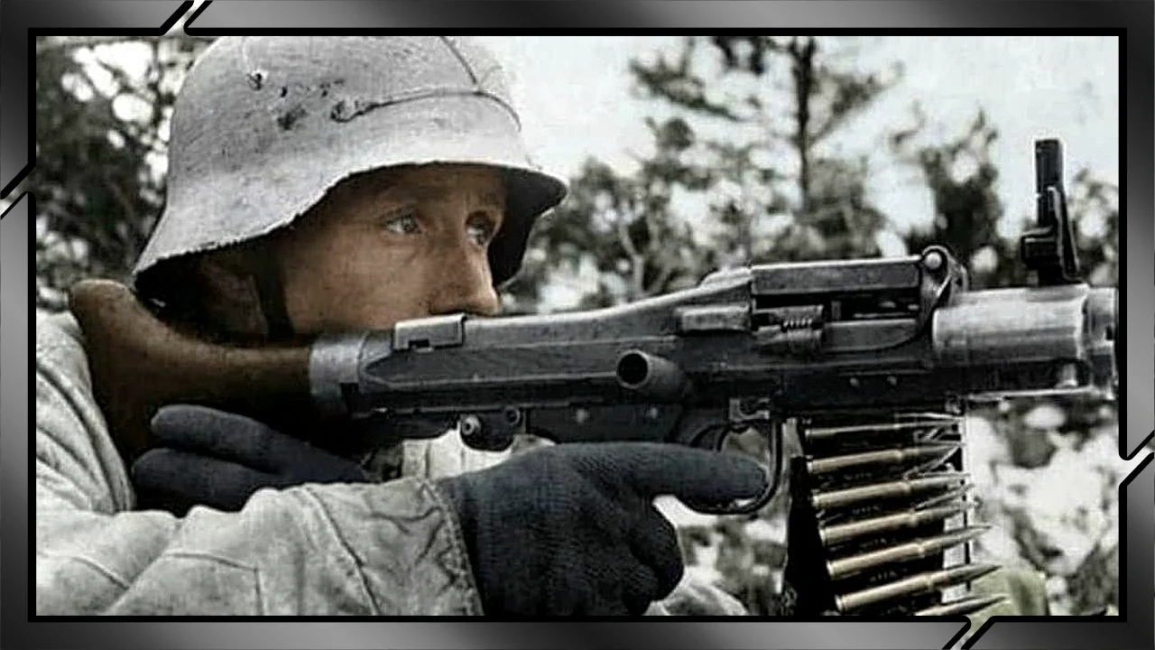 Немецкий пулемётчик с MG-34. Немецкий пулемётчик с MG-42.