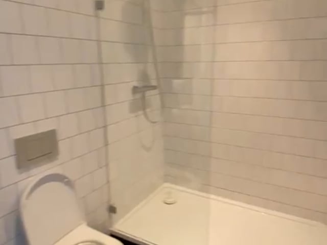 Room in Modern 3 bed flat! Gym, Spa, Pool included Main Photo