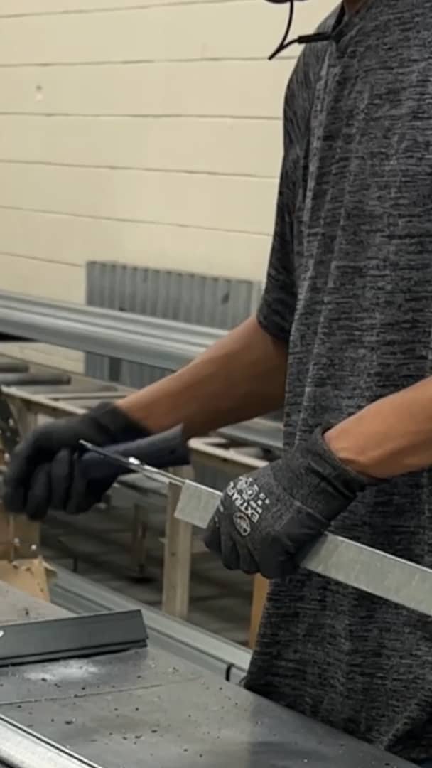 Ductmate 35 Flange installation on Duct on Vimeo