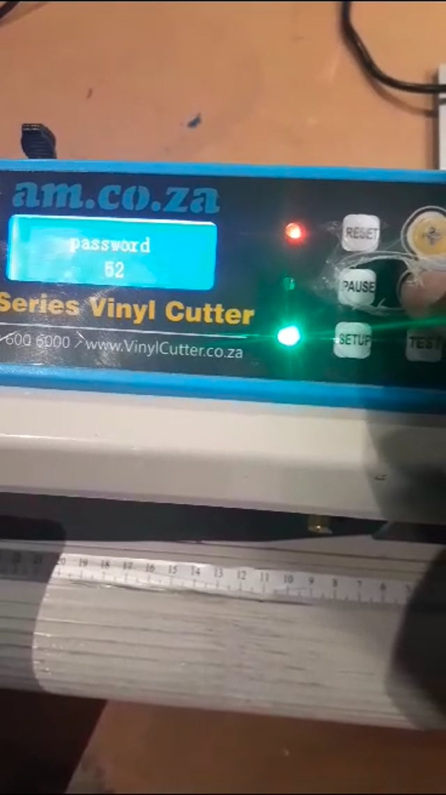 How to change X and Y Scale on 2022+ V Series Cutter