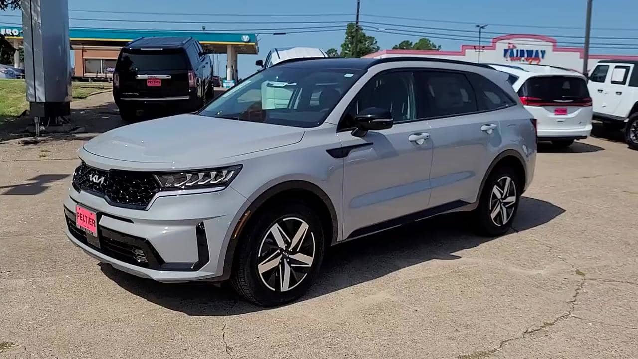 NEW 2023 KIA SORENTO EX FWD at Peltier KIA of Tyler (NEW) #T6778 on Vimeo