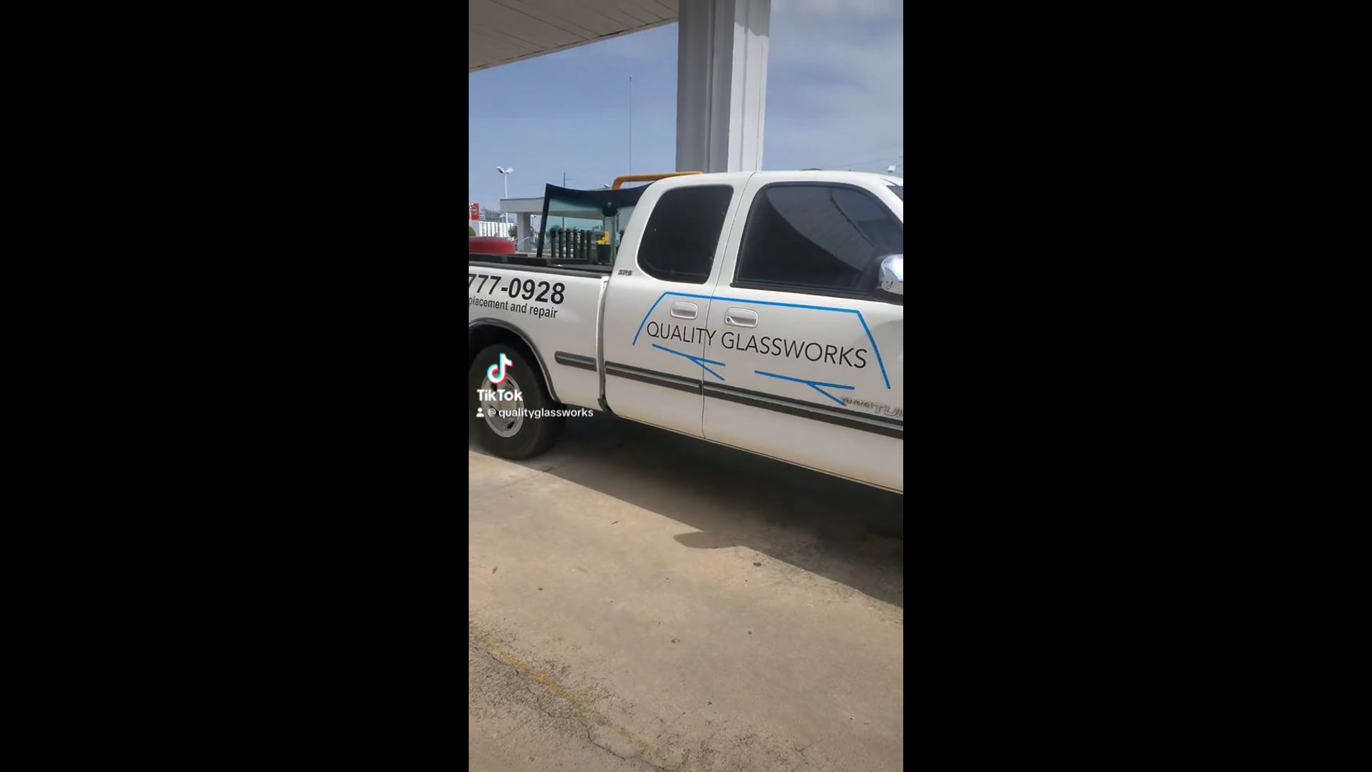 Auto Glass Quality Glassworks Servicing your Vehicle