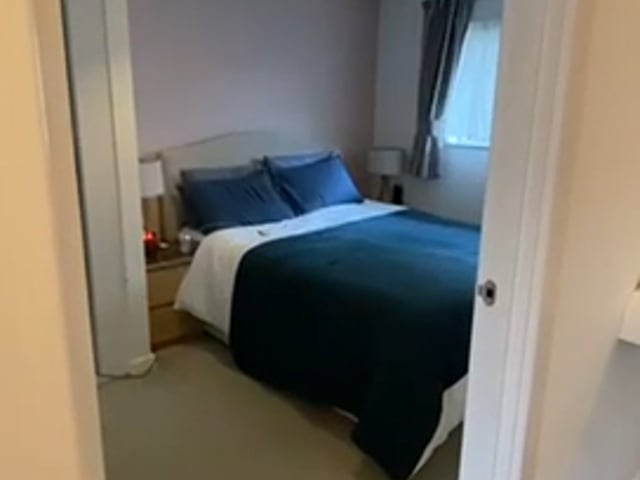 Double en-suite bedroom, new build, Clapham North Main Photo