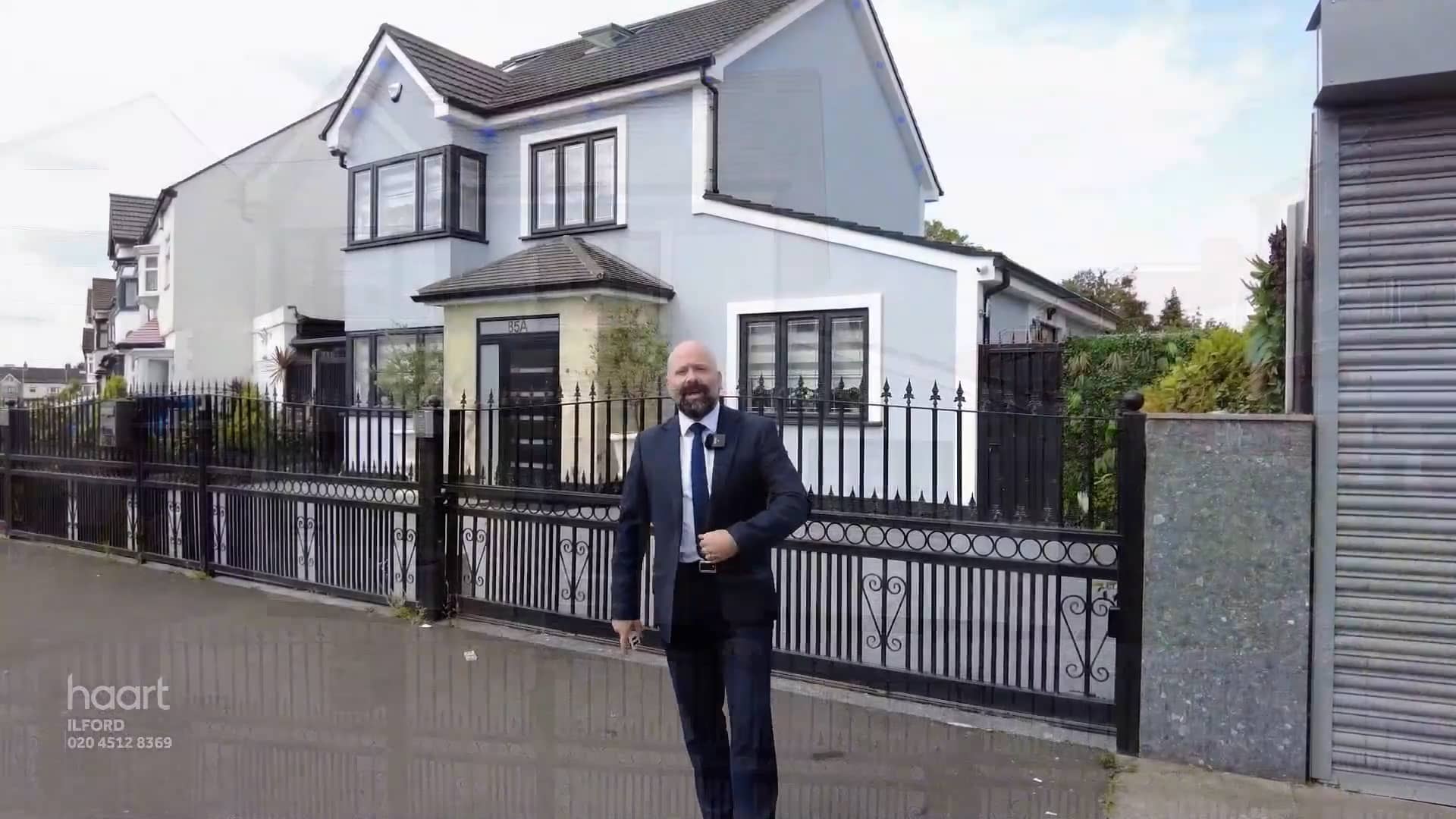 Virtual Viewing of Cranley Drive, Ilford, 5 bedroom Detached Home For