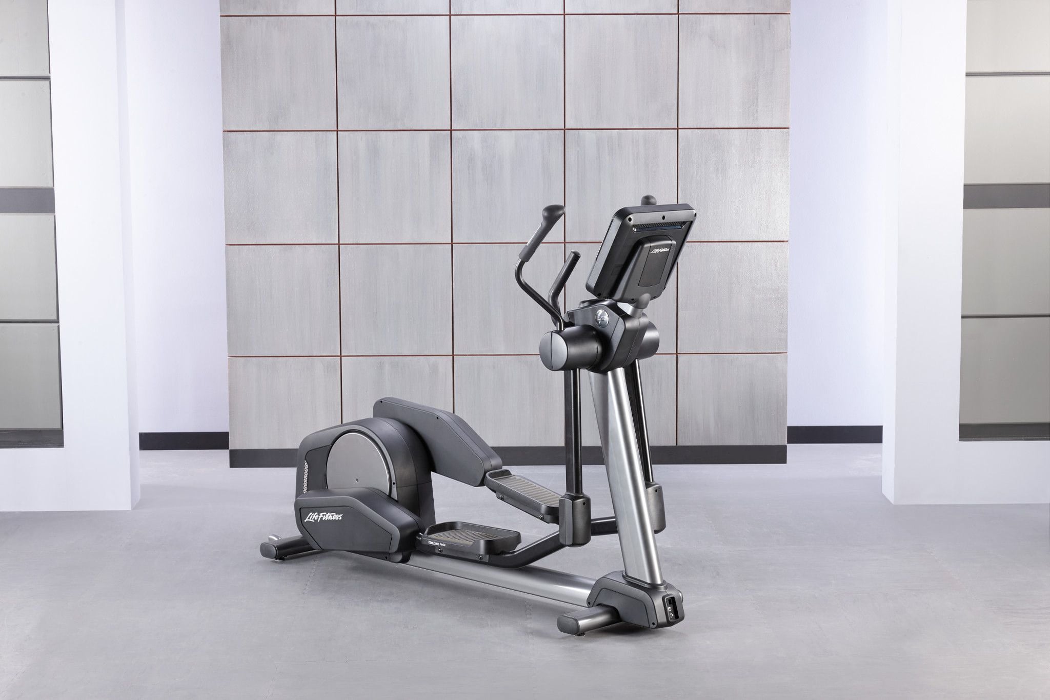 Active Nottingham Cross Trainer with SL Console on Vimeo