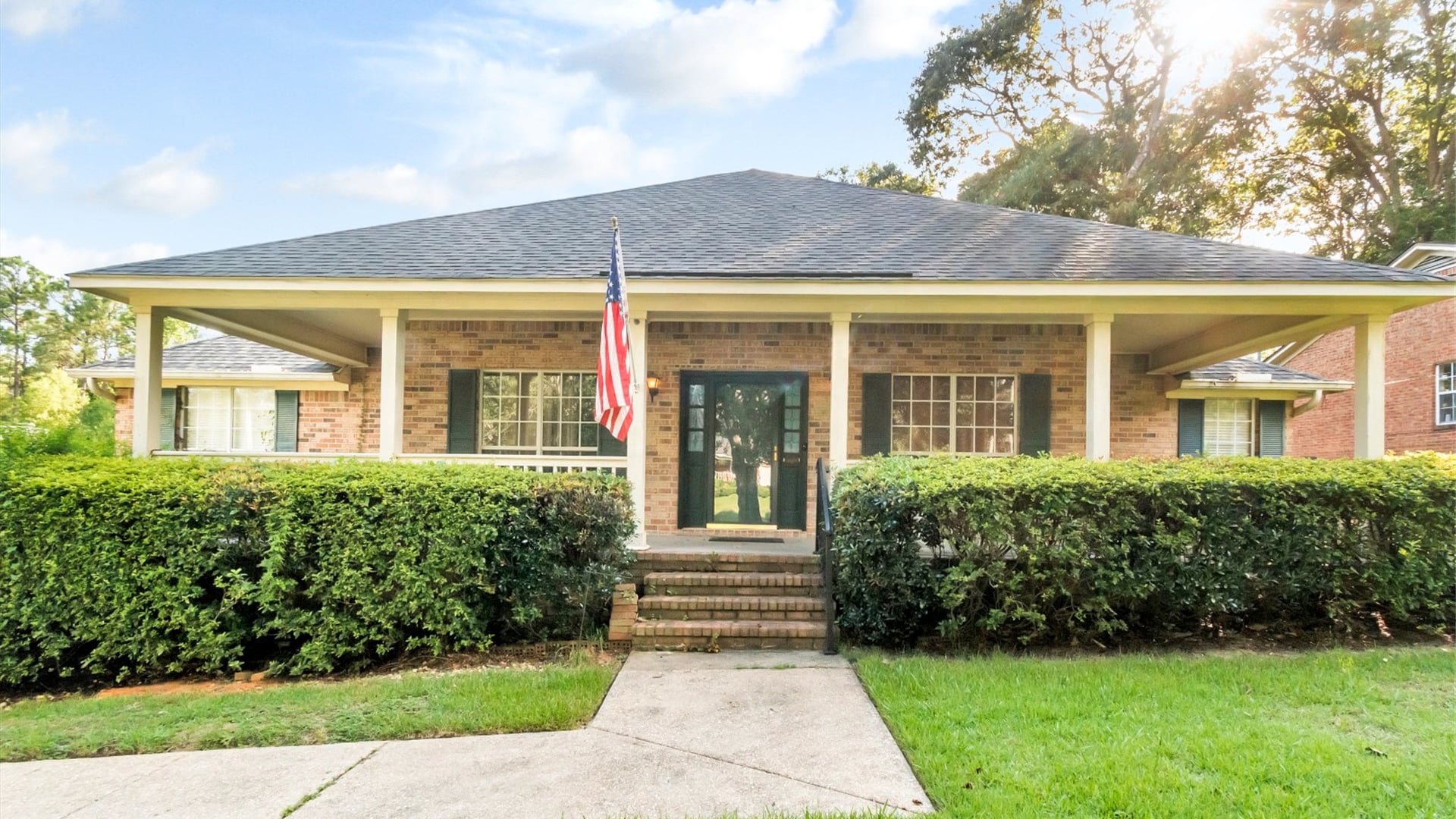 3420 Lakewind Dr, Mobile, AL on Vimeo