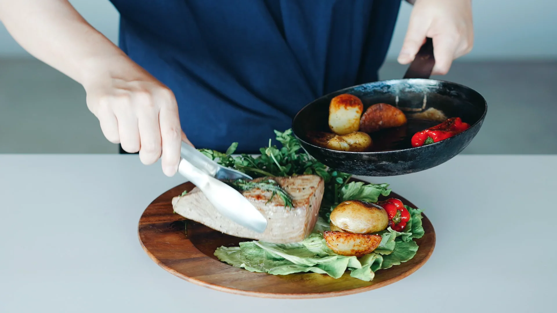 色で選ぶ :: ヴィンテージ(シルバー) :: サラダトング 195mm