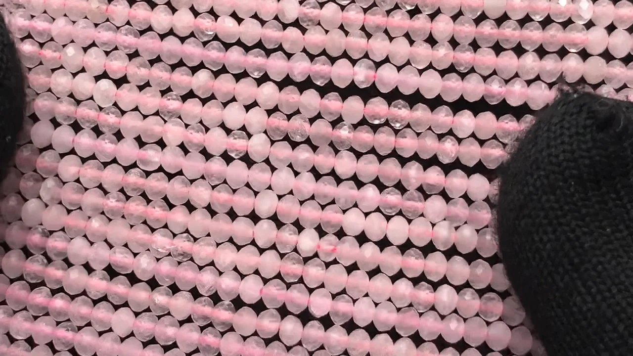 ローズクオーツたん！綺麗！ ローズクオーツの結晶Crystalized Rose Quartz