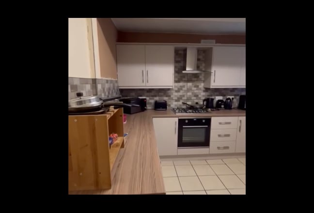 Claremont Road Main Photo