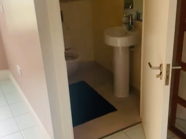 Big double room with en-suit Bathroom Main Photo