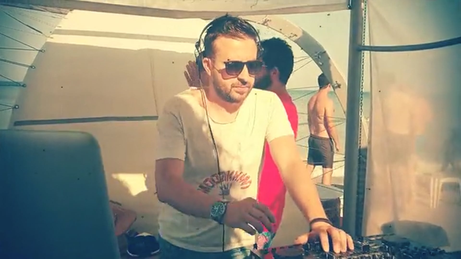 Promotional video thumbnail 3 for Bogdan DJ