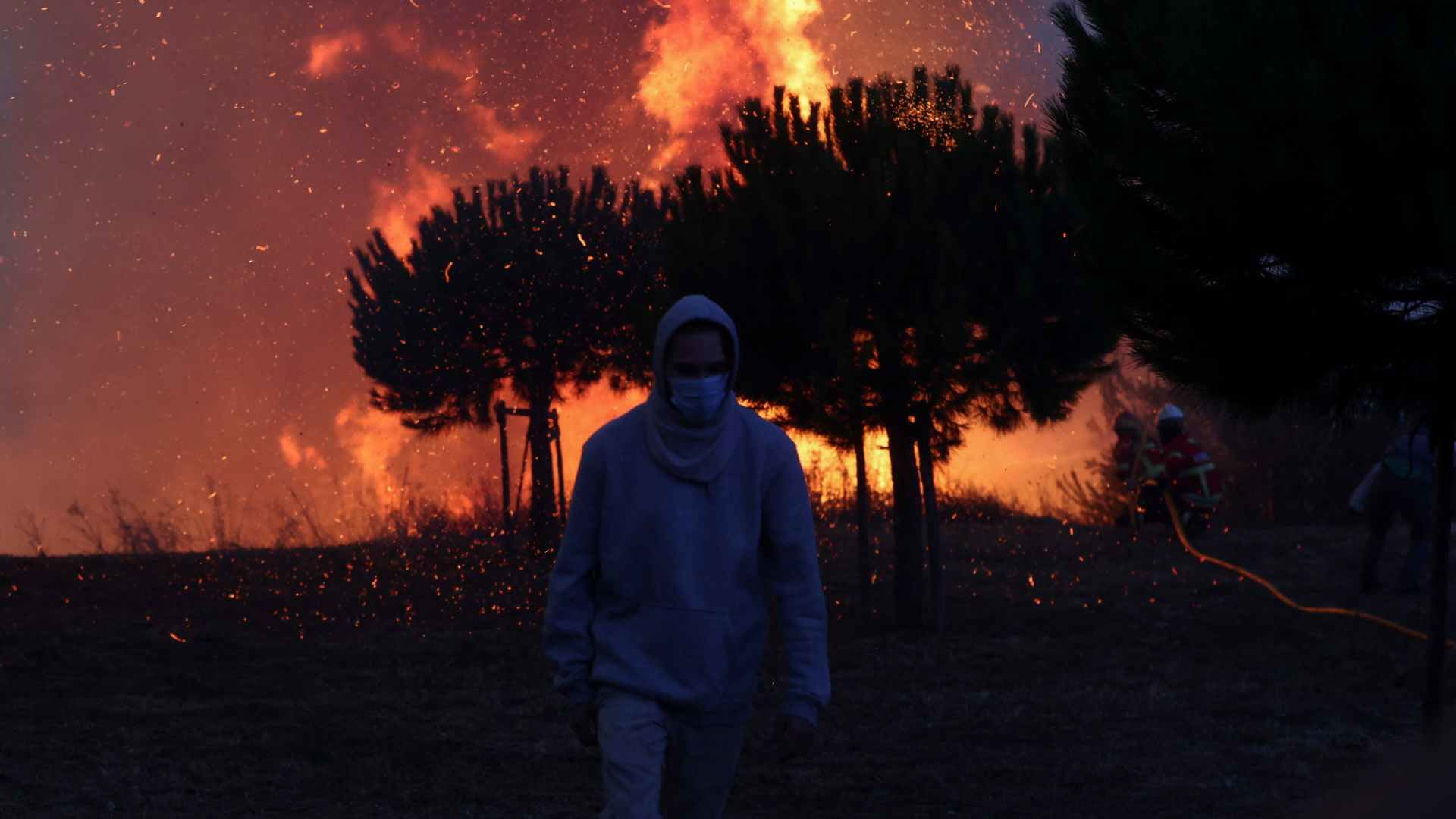 Quando a água não chega, combate-se fogo com fogo