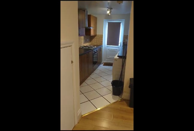 Video 1: 