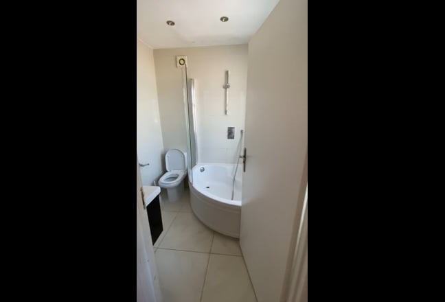 En Suite I Bills included I Willesden Green Main Photo