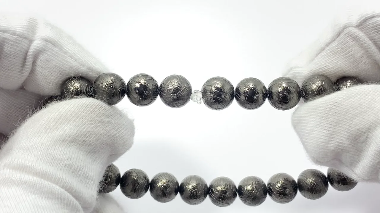 宇宙からの贈り物 アルタイ隕石(メテオライト)　8mm　ミックス ブレスレット 宇宙からの贈り物 アルタイ隕石(メテオライト) 8mm ミックス