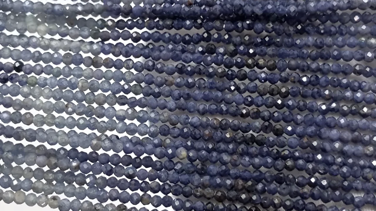 動画】【素晴らしい輝き】ブルーサファイアAA++ 極小ラウンドカット2mm