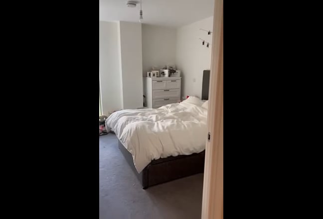 Double room in beautiful new build Main Photo