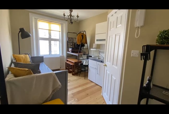 Video 1: Kitchen