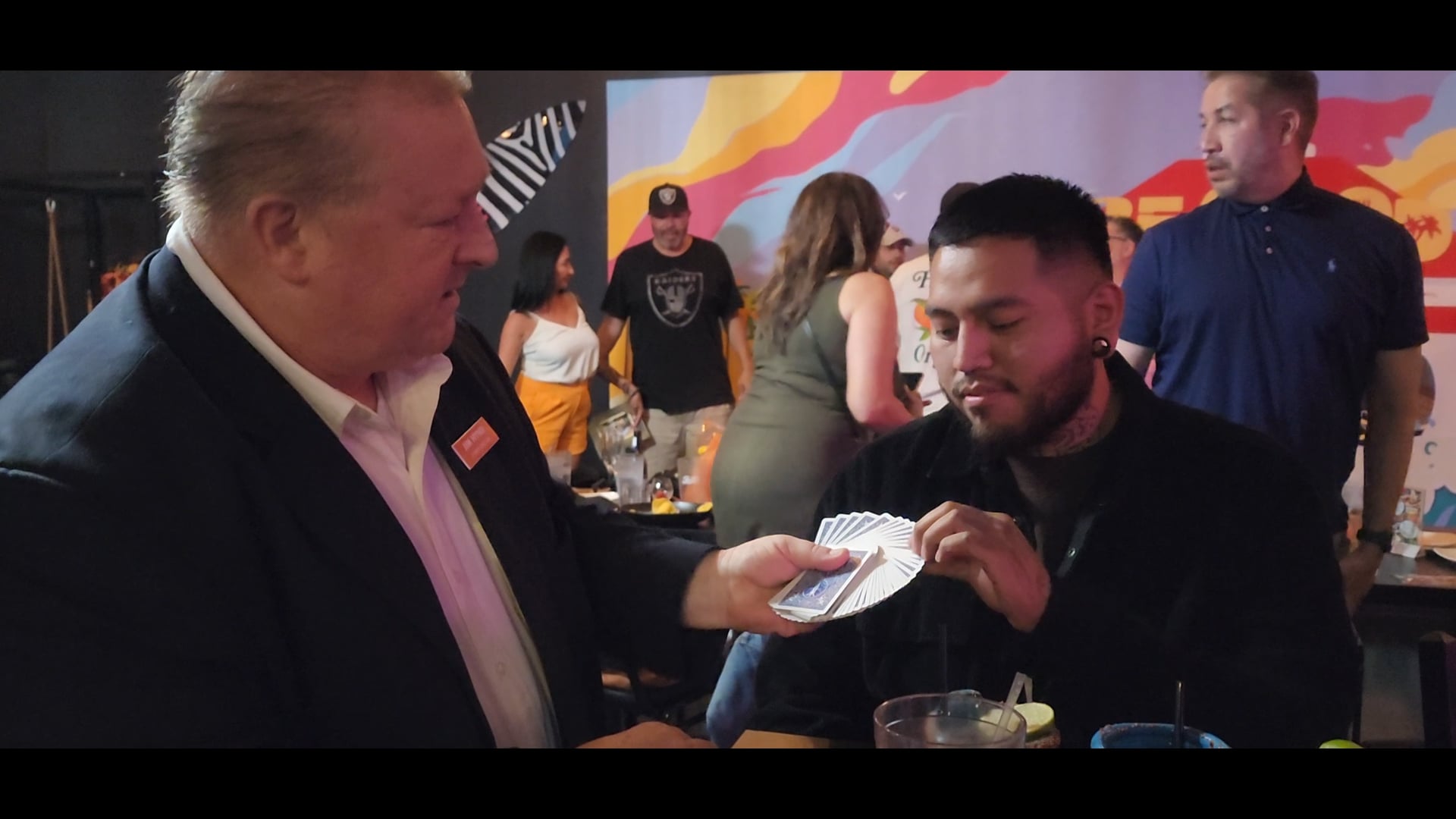 Promotional video thumbnail 7 for Jim Hynd - Comedy Magic