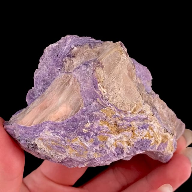 Fedorite with Charoite (very rare)